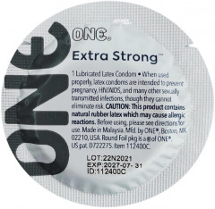 Презервативи One 4 шт + Лубрикант One Oasis 4.5 мл