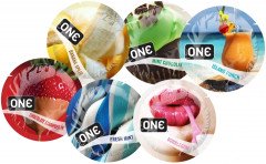 Набір One Презервативи Thirty Shades of passion 30 шт + Неонові кубики з позами для сексу