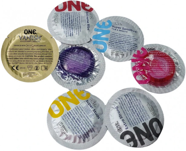 Набір презервативів ONE Double The Fun 7 шт + Лубрикант One 7 шт по 3 мл